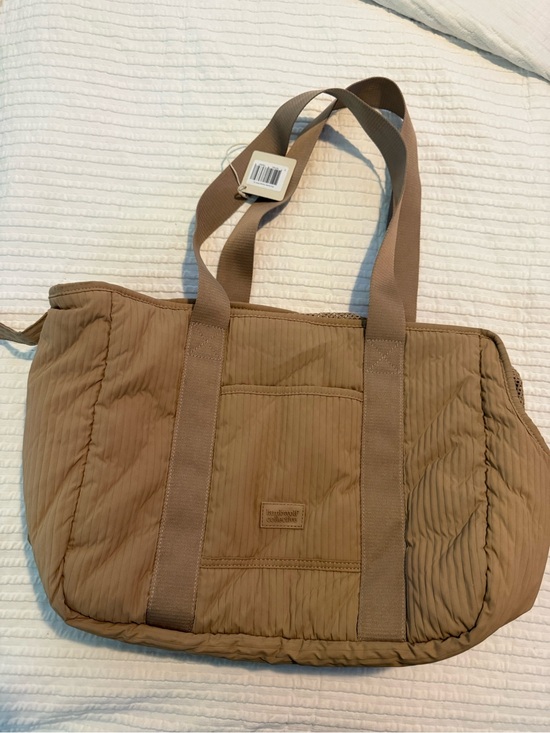 Lambwolf Handbags - Lambwolf Collective City Carrier Quilted Pet Bag in Tan NWT 1072